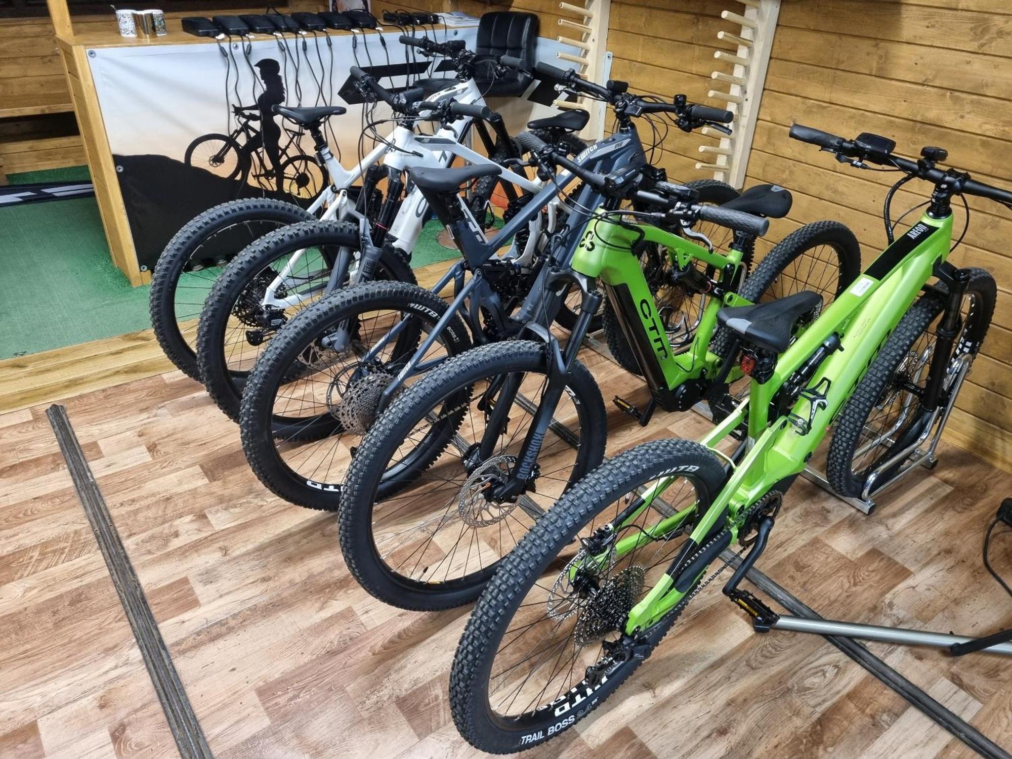 Apartament Elbrus Czyrna Szczyrk Wypozyczalnia Rowerow E-Bike Czyrna Szkola Narciarska & Wypozyczalnia Ski Serwis Exterior foto