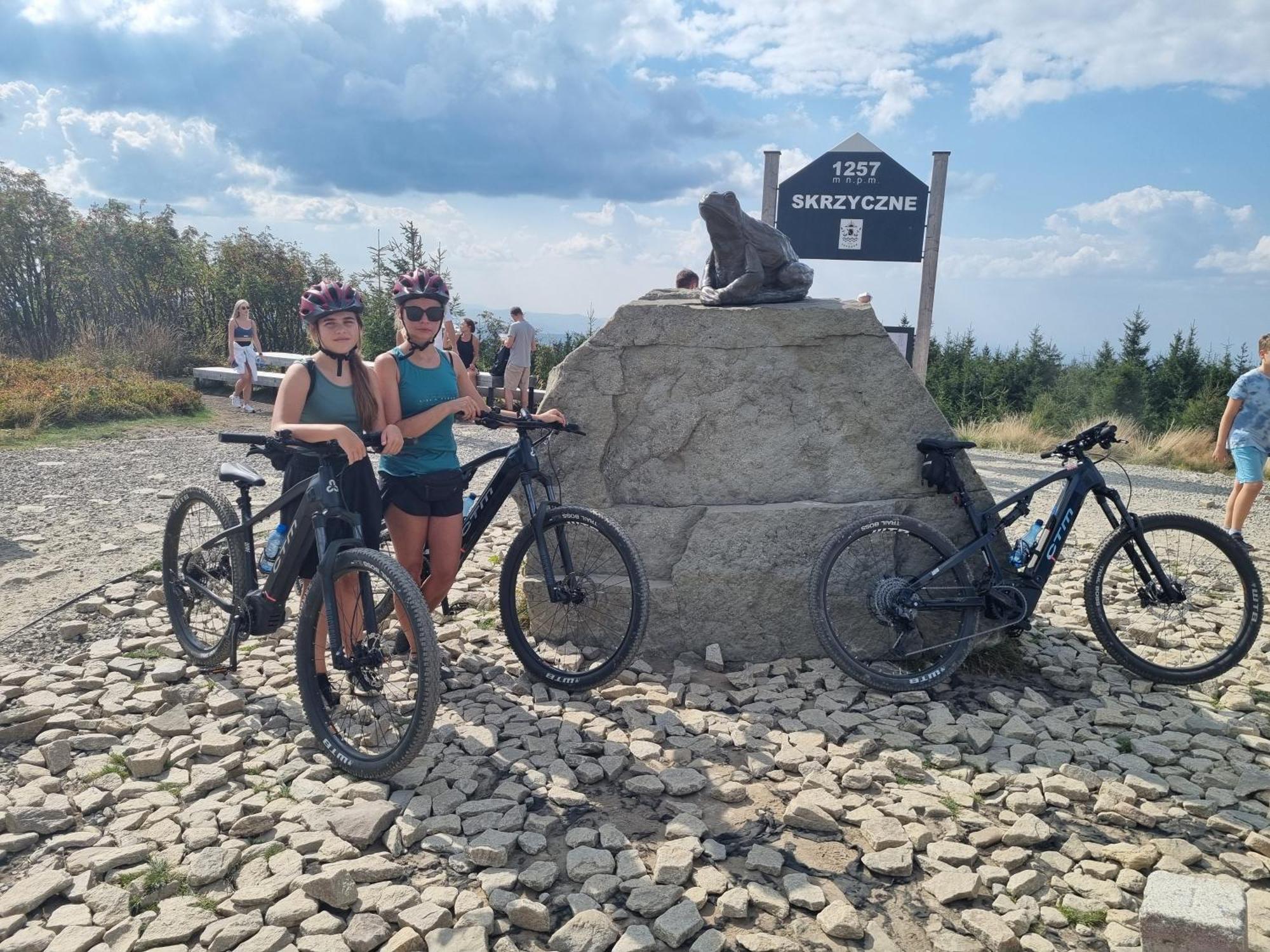 Apartament Elbrus Czyrna Szczyrk Wypozyczalnia Rowerow E-Bike Czyrna Szkola Narciarska & Wypozyczalnia Ski Serwis Exterior foto